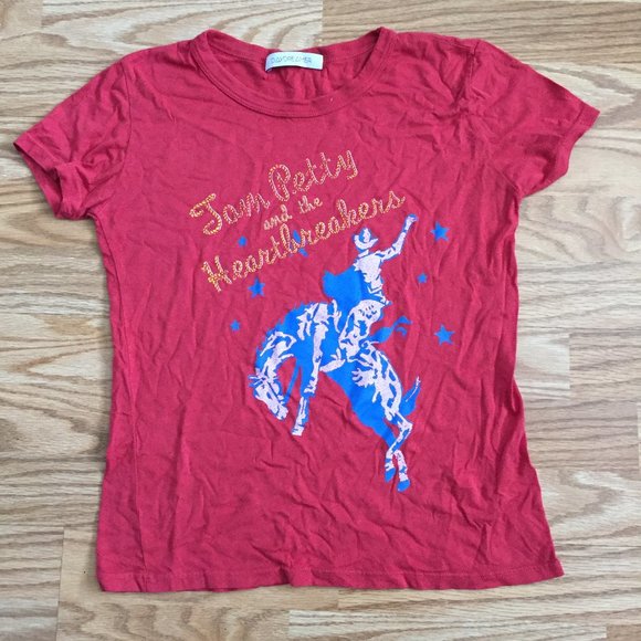 Daydreamer Red Graphic Tee - Picture 2 of 7